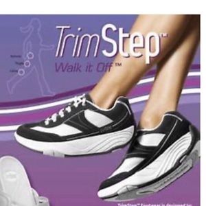 Trim Step Walk It Off Sneakers Size 10